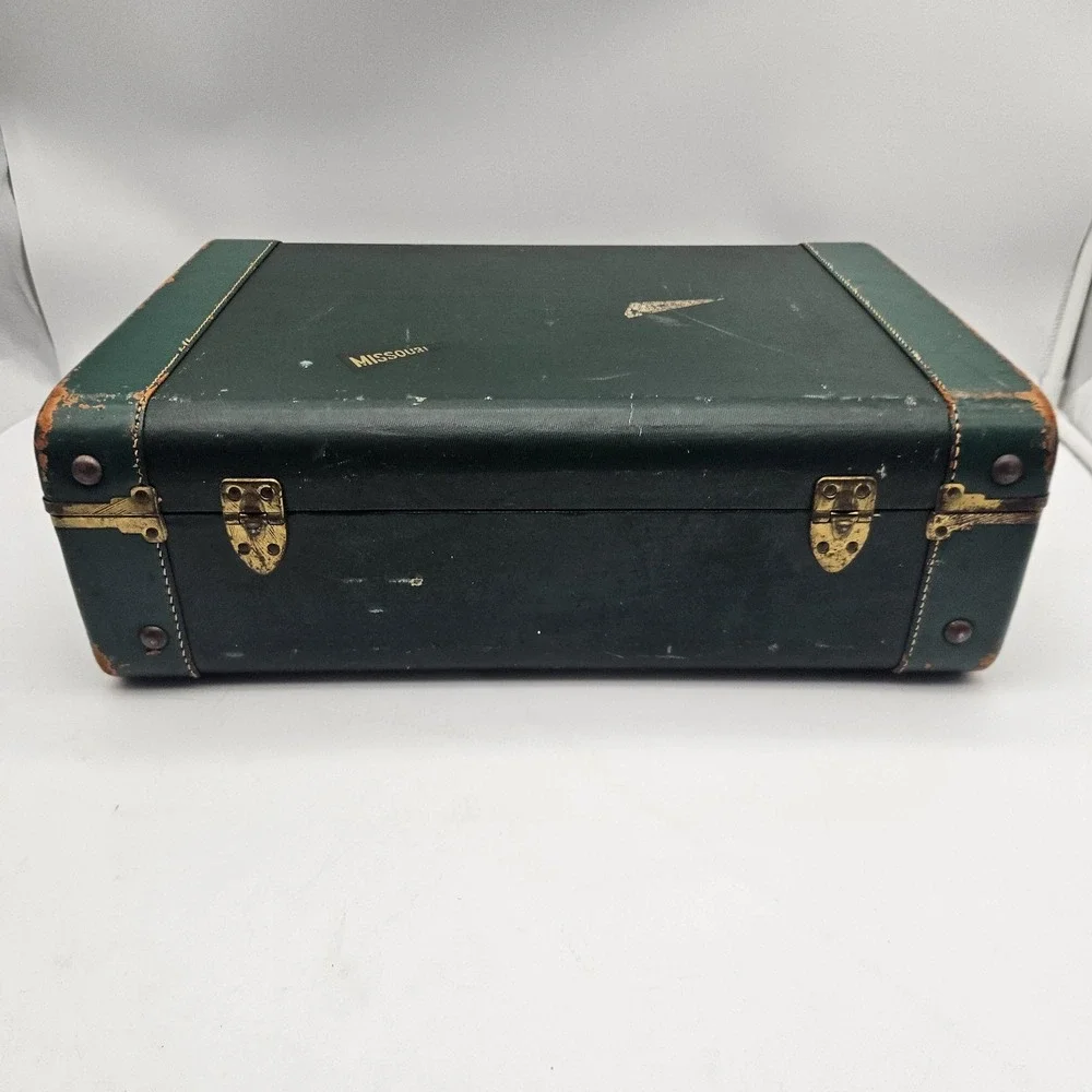 Vintage White Star Hard Shell Suitcase Luggage Green Celanese Lined Made USA 40s